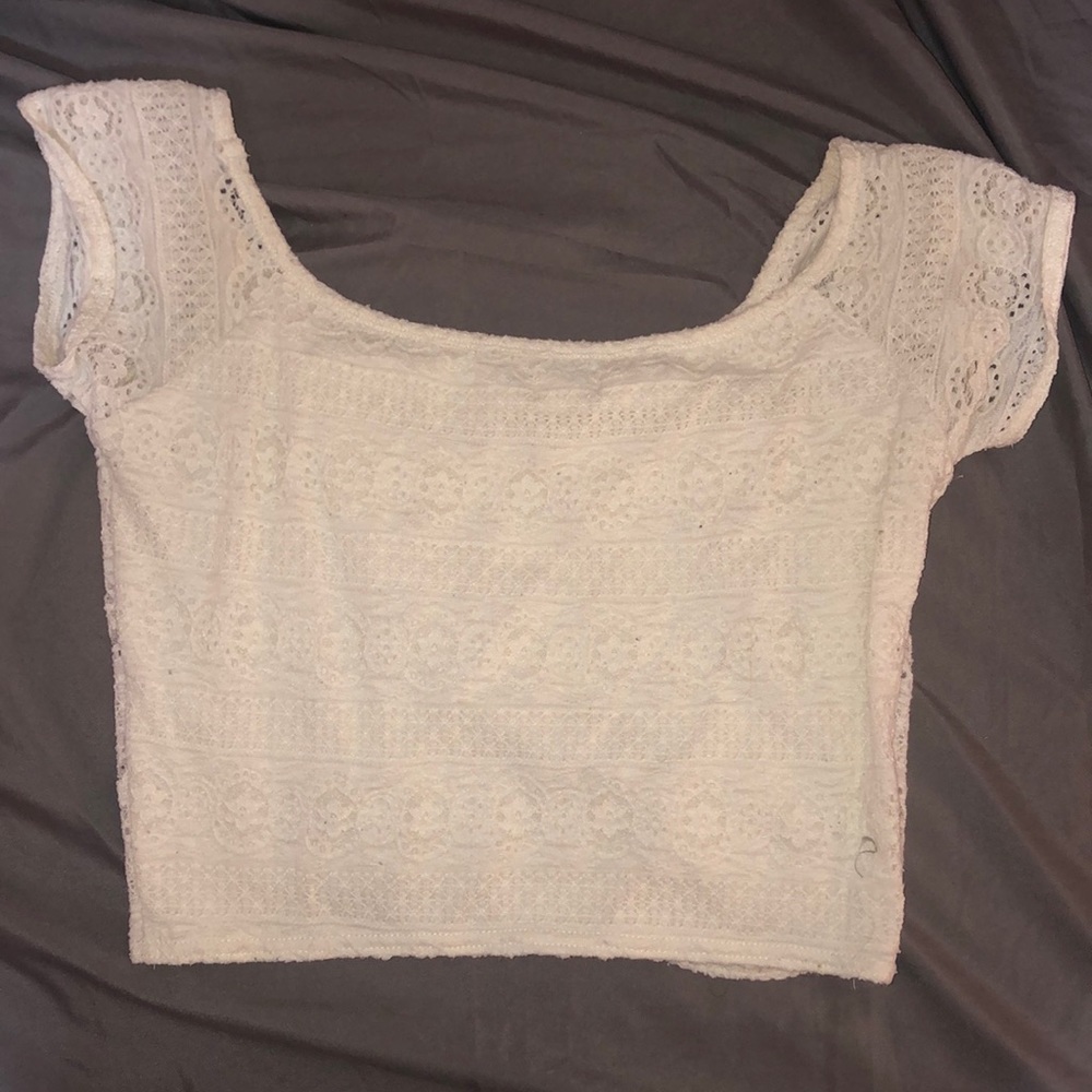 Hollister crop
